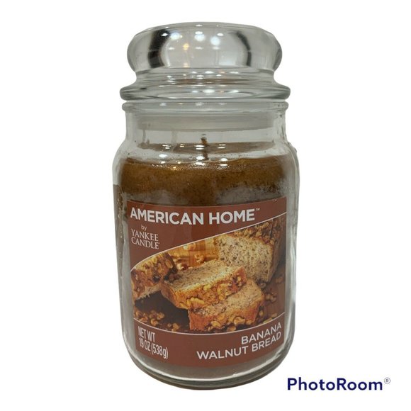 New American Home by Yankee Banana Walnut Bread Candle Large 19 oz Single Wick - Picture 2 of 3